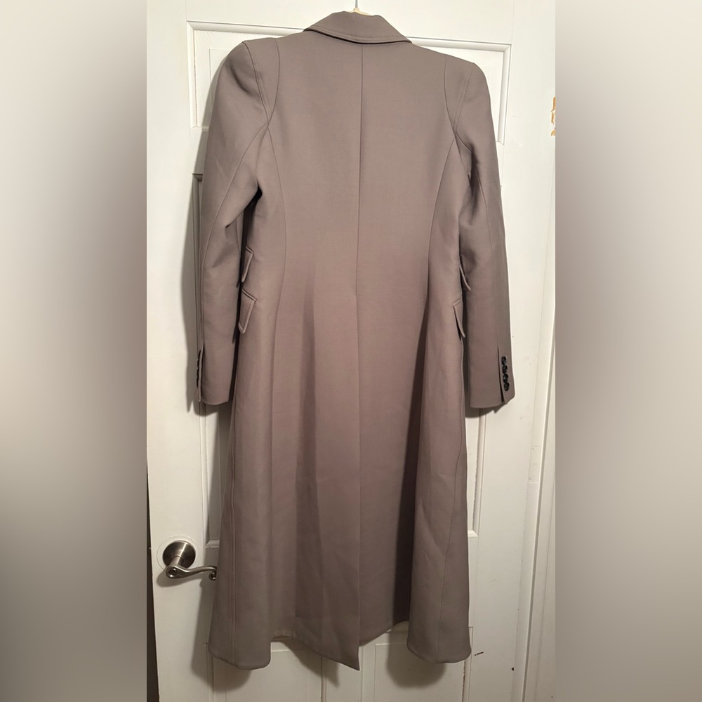 Smythe Pagoda Coat in Storm ASO Meghan Markle - Picture 12 of 14